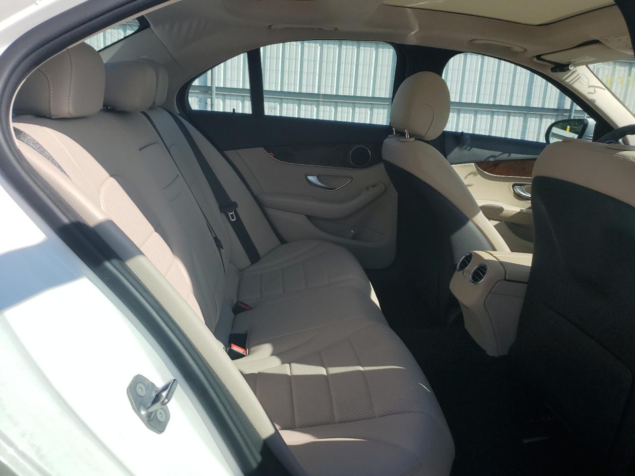 WDDWF4KB4JR414349 2018 Mercedes-Benz C 300 4Matic