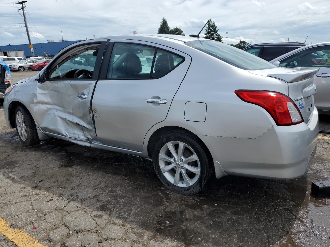 2015 Nissan Versa S vin: 3N1CN7AP0FL855024