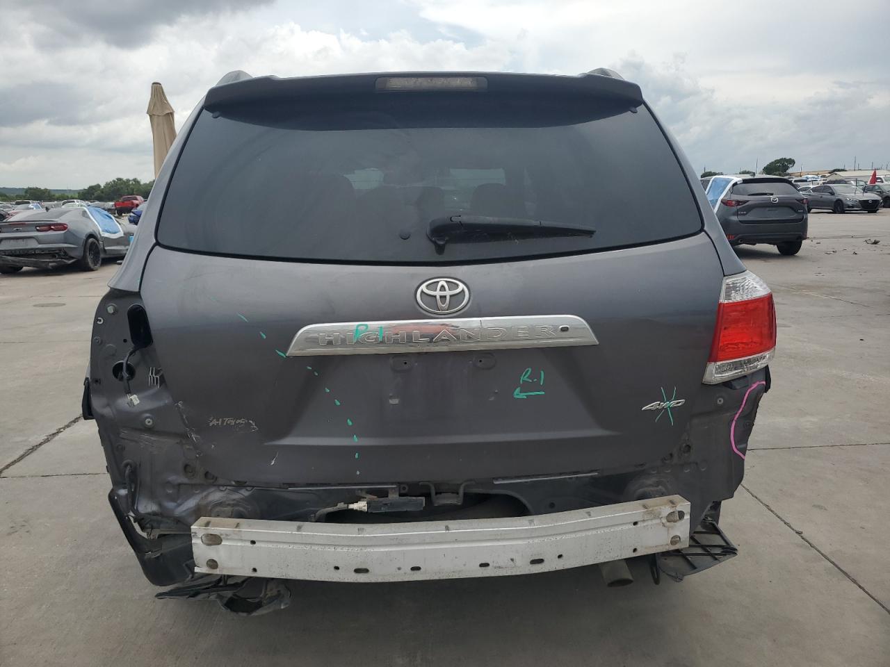 5TDDK3EH1DS259692 2013 Toyota Highlander Limited