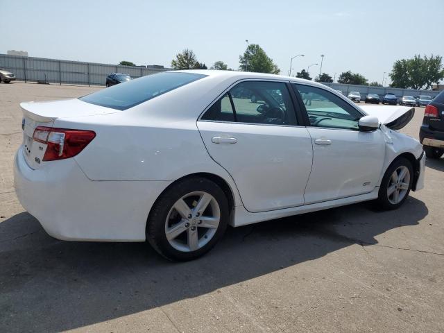 VIN 4T1BD1FK8EU134200 2014 Toyota Camry, Hybrid no.3