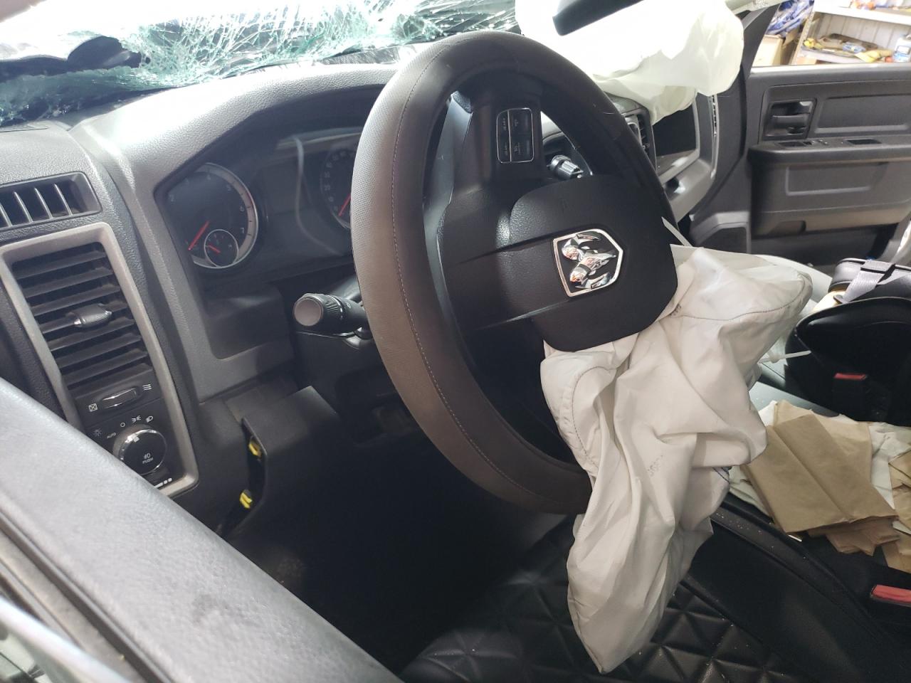 1C6RR7FT3GS413575 2016 Ram 1500 St