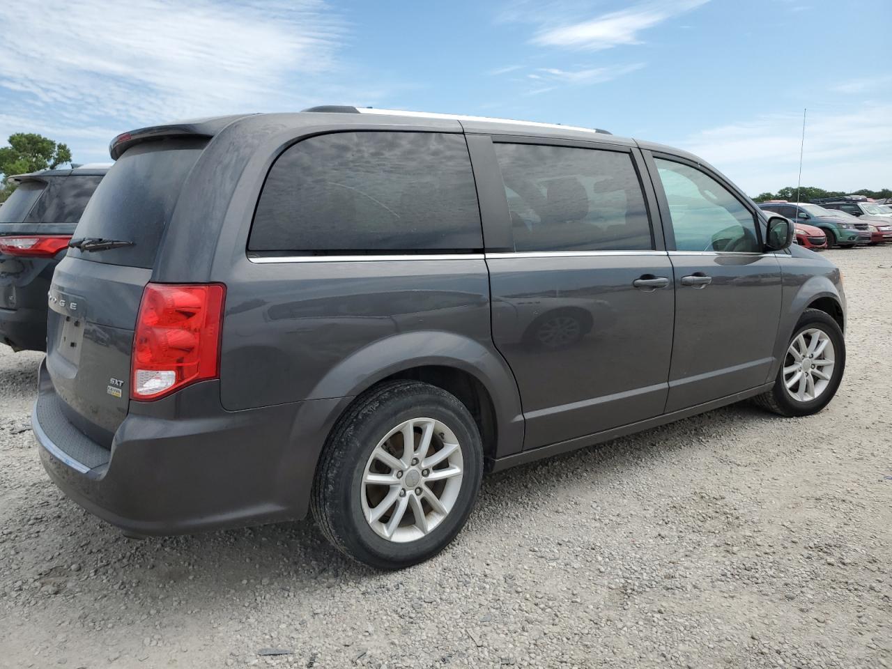 2019 Dodge Grand Caravan Sxt vin: 2C4RDGCG0KR659850