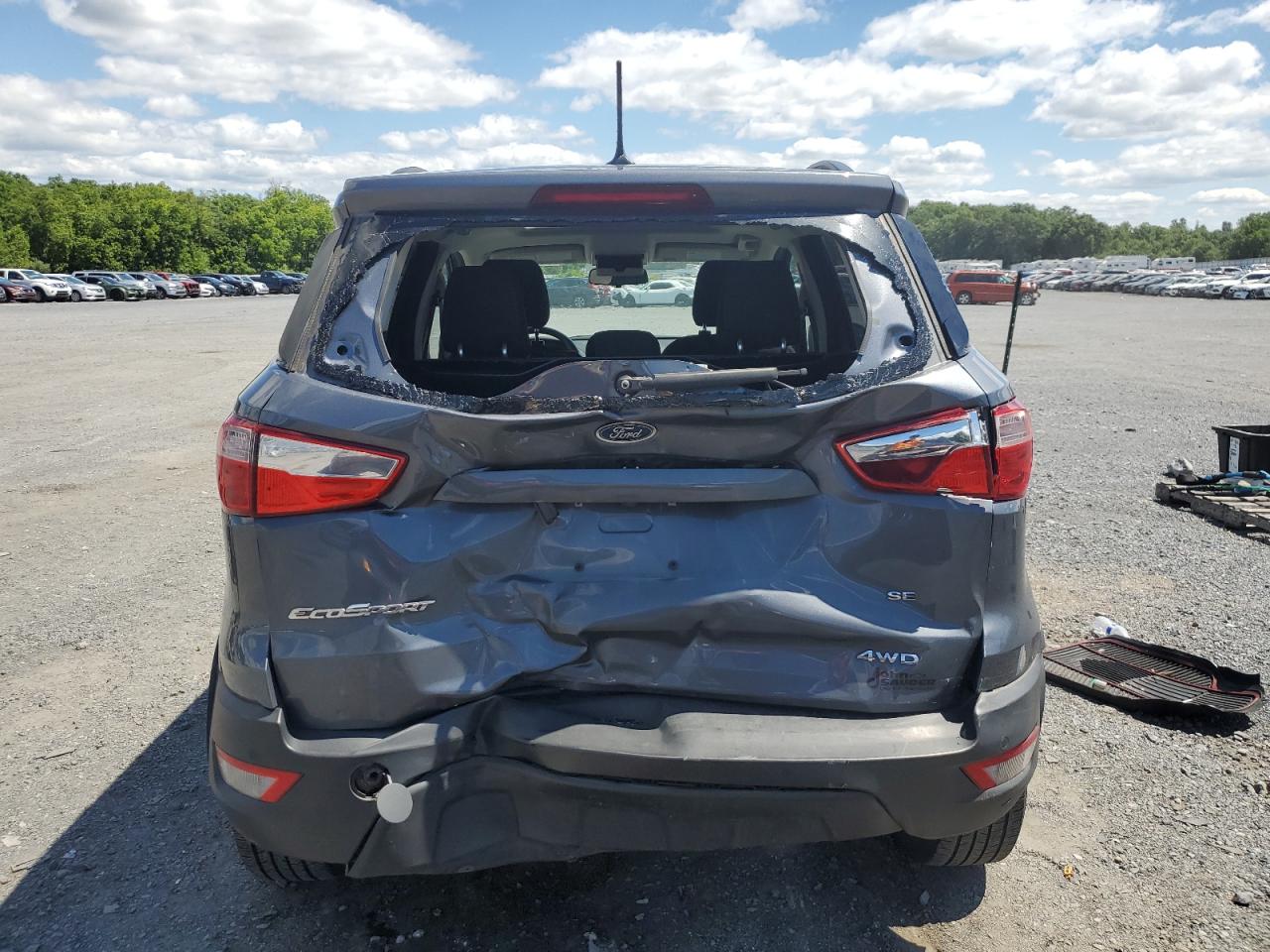 MAJ6P1UL2JC188560 2018 Ford Ecosport Se