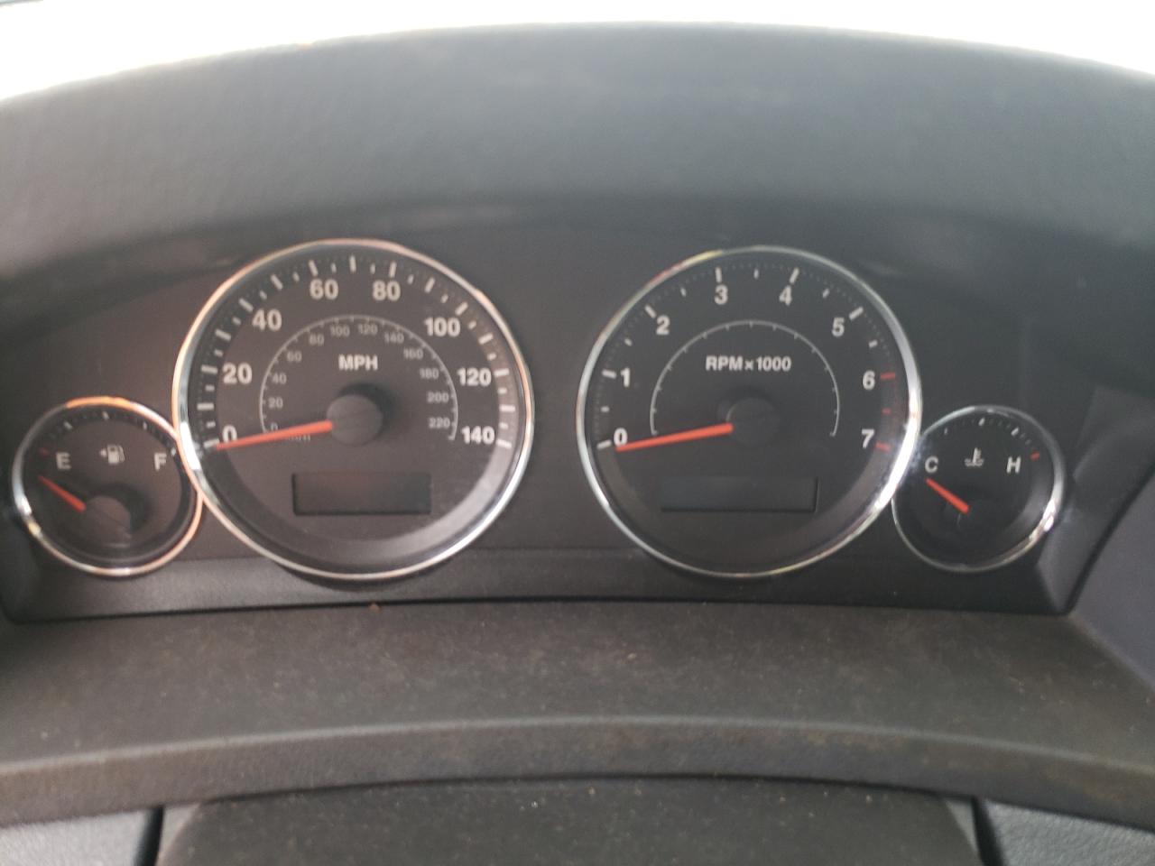 1J4PR4GK3AC139911 2010 Jeep Grand Cherokee Laredo