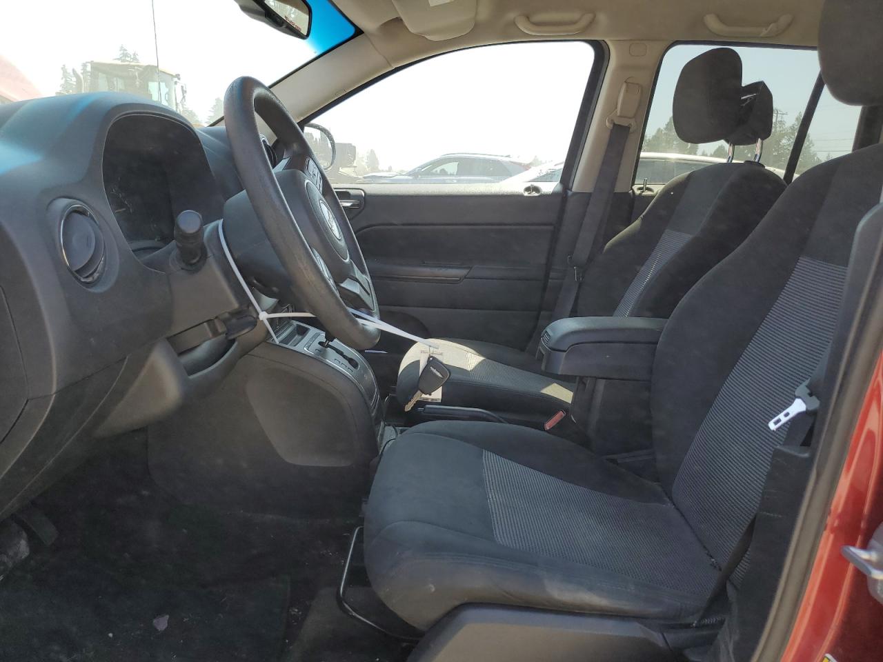 1C4NJDBB8GD662355 2016 Jeep Compass Sport