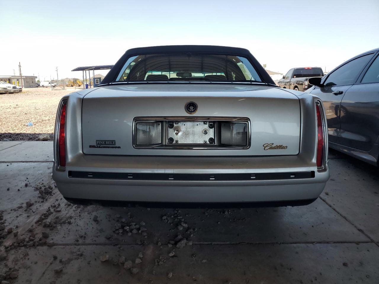 1G6KD54Y6XU799573 1999 Cadillac Deville