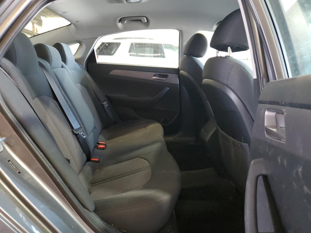 5NPE24AF6KH757128 2019 Hyundai Sonata Se