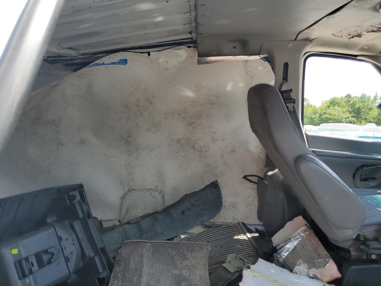 1FTNS24293HA78676 2003 Ford Econoline E250 Van