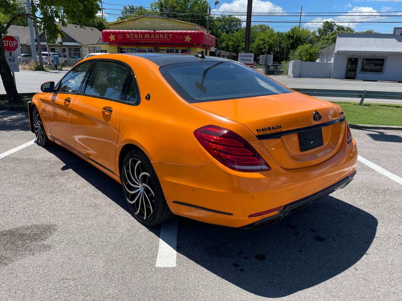 2016 Mercedes-Benz S Mercedes-Maybach S600 vin: WDDUX7GB3GA151826