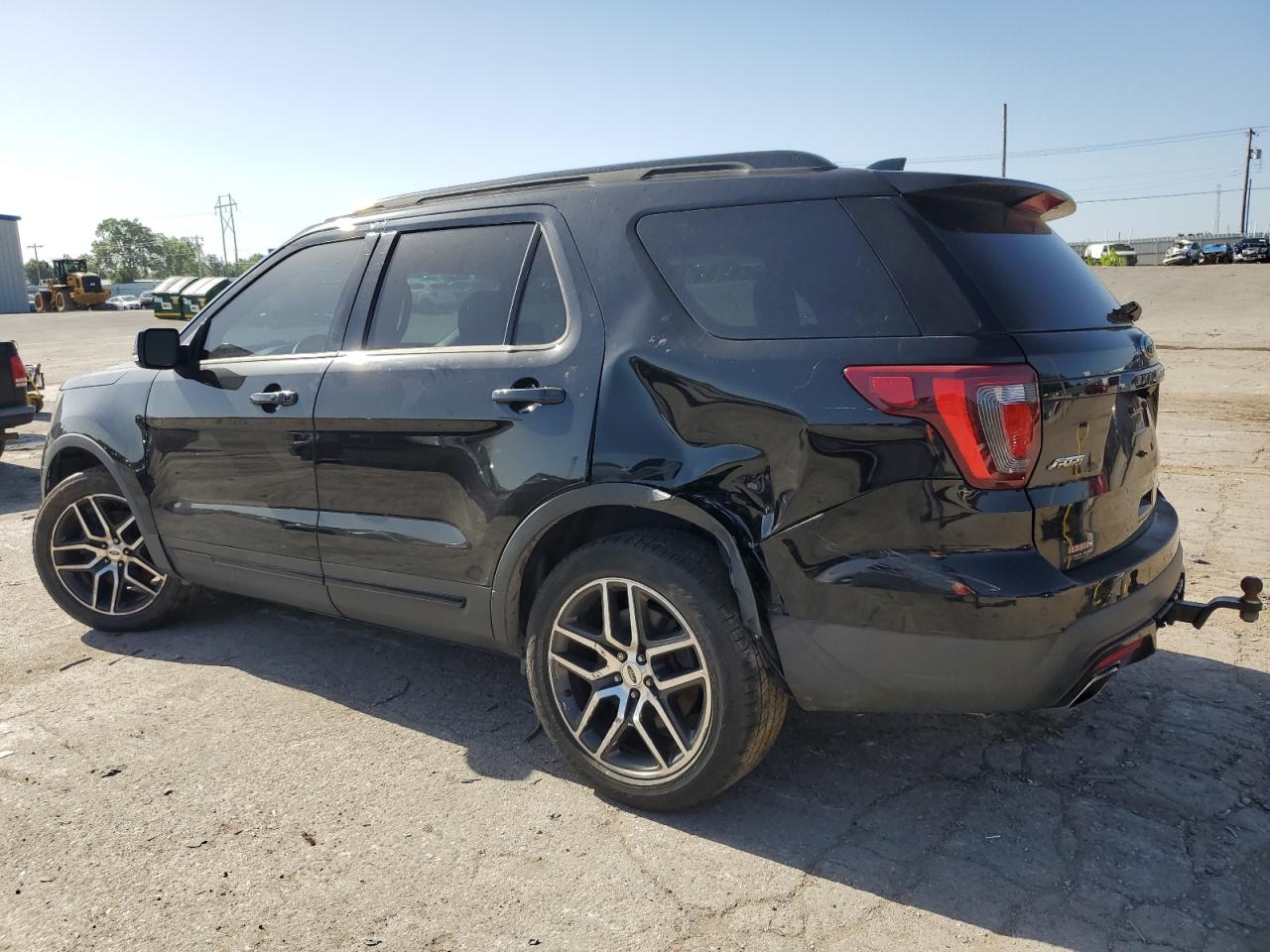 2016 Ford Explorer Sport vin: 1FM5K8GT6GGB17853