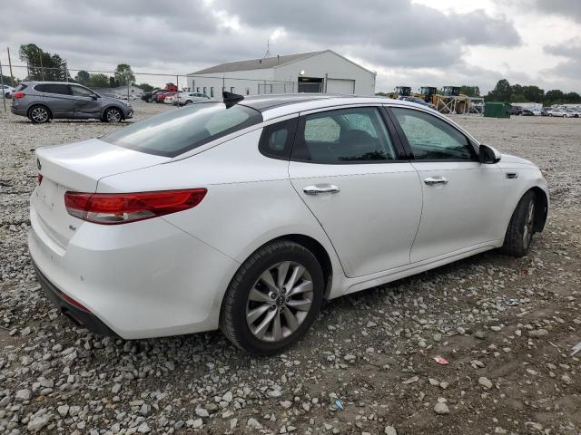 VIN 5XXGU4L36GG082051 2016 KIA Optima, EX no.3