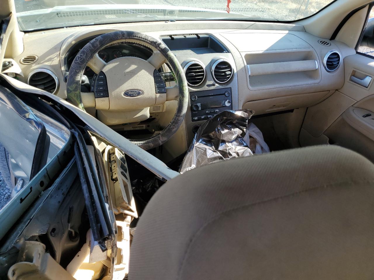 1FMZK05115GA74928 2005 Ford Freestyle Sel