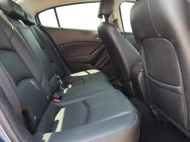 2018 Mazda 3 Touring VIN: 3MZBN1V37JM239320 Lot: 63059634