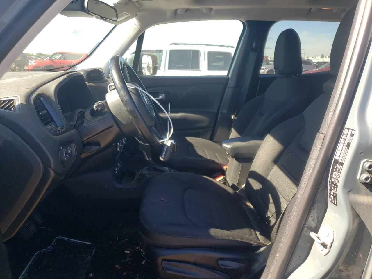 ZACCJBBB1HPF60216 2017 Jeep Renegade Latitude