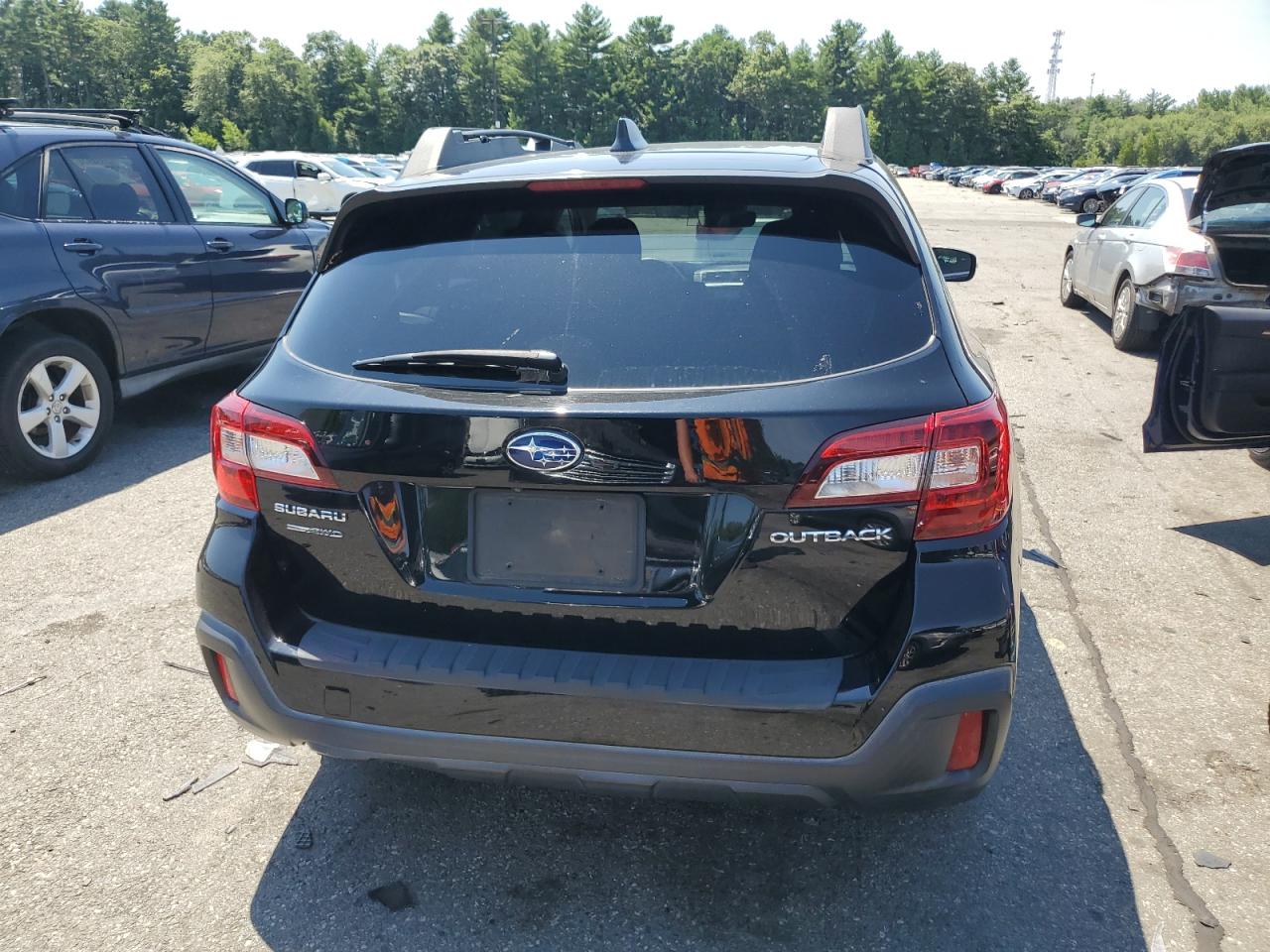 4S4BSAFCXJ3366425 2018 Subaru Outback 2.5I Premium