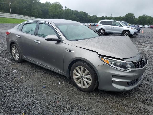 VIN 5XXGU4L32JG198483 2018 KIA Optima, EX no.4