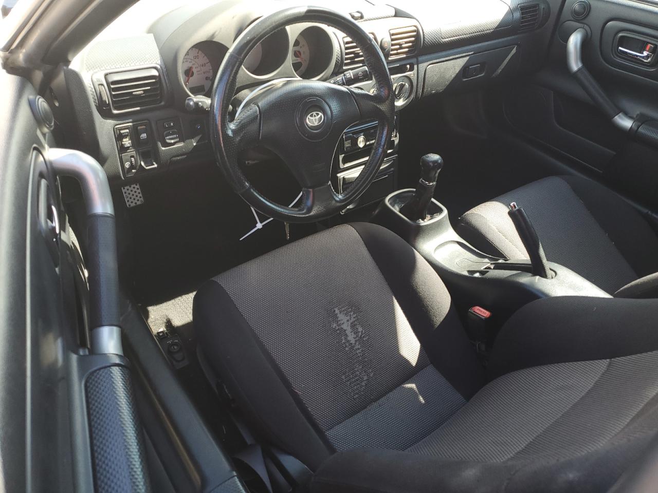 JTDFR3202Y0021913 2000 Toyota Mr2 Spyder