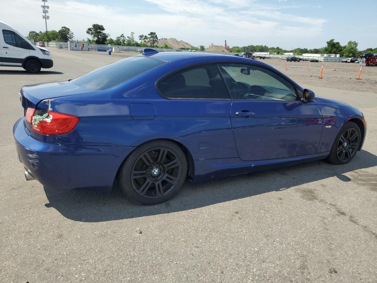 2013 BMW 335 Xi vin: WBAKF9C56DE860154