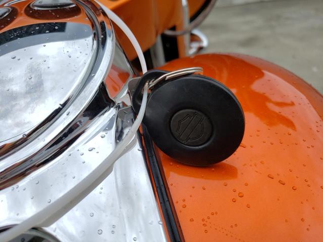 2006 HARLEY-DAVIDSON FLHXI - 1HD1KBW106Y601993