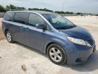 TOYOTA SIENNA LE photo