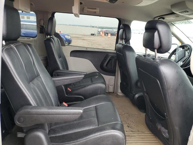 2015 CHRYSLER TOWN & COU - 2C4RC1CG9FR753585