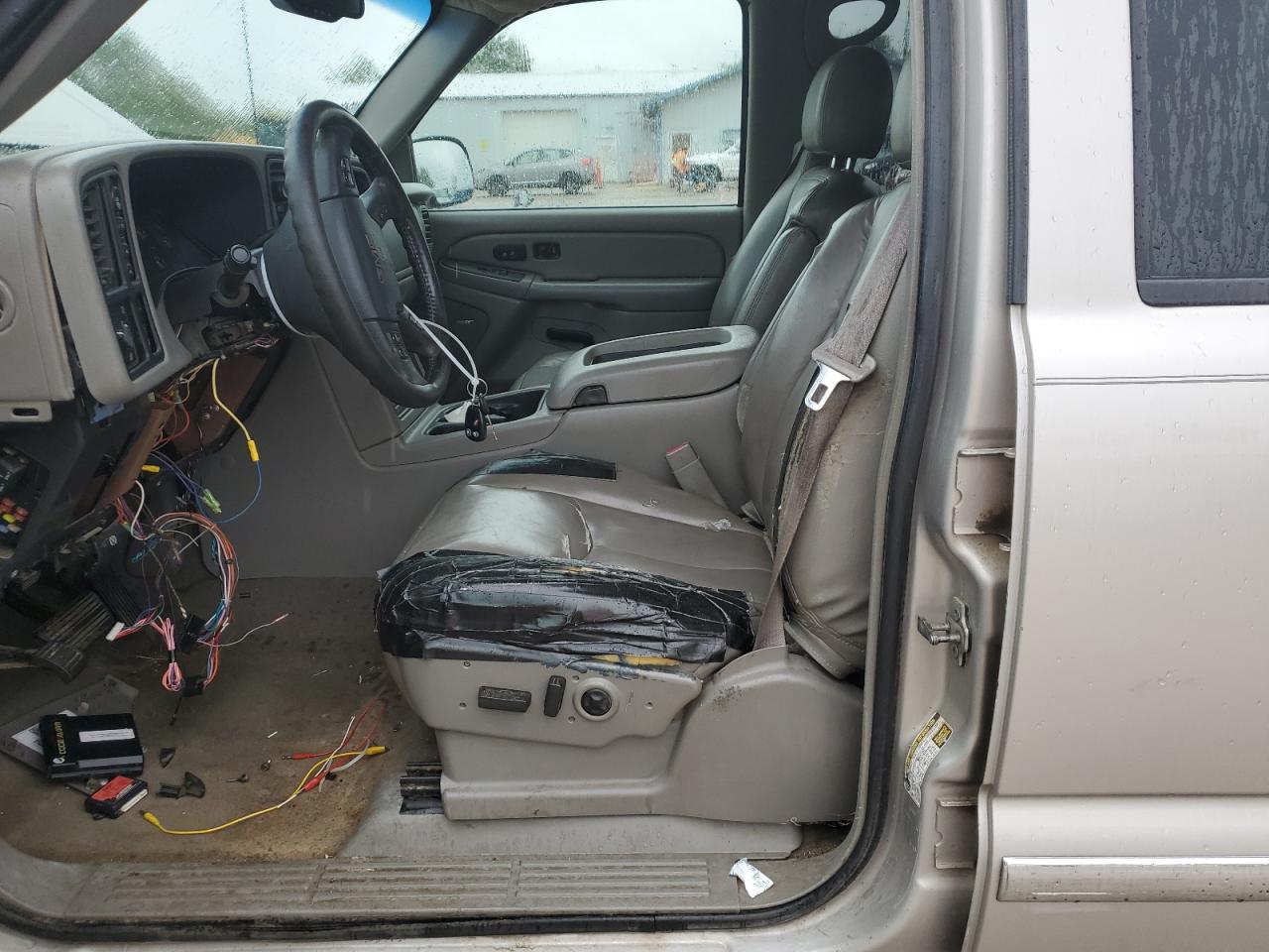 2GTEK13T951358690 2005 GMC New Sierra K1500