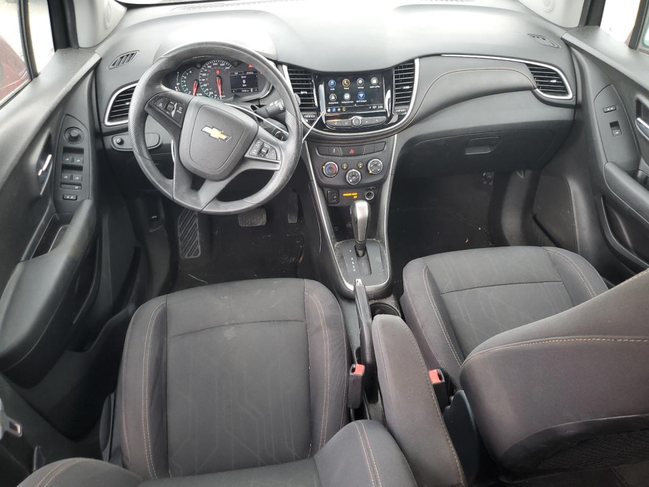 3GNCJPSB8JL297449 2018 Chevrolet Trax 1Lt
