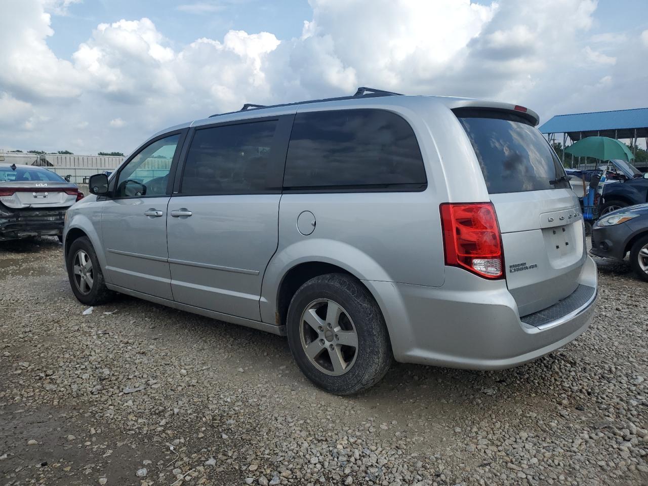 2012 Dodge Grand Caravan Sxt vin: 2C4RDGCG7CR323954