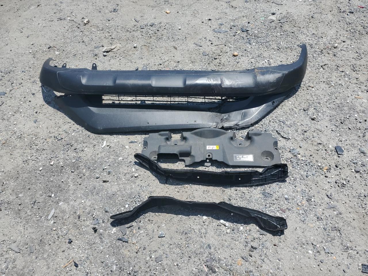 2T3MWRFV5LW067085 2020 Toyota Rav4 Le