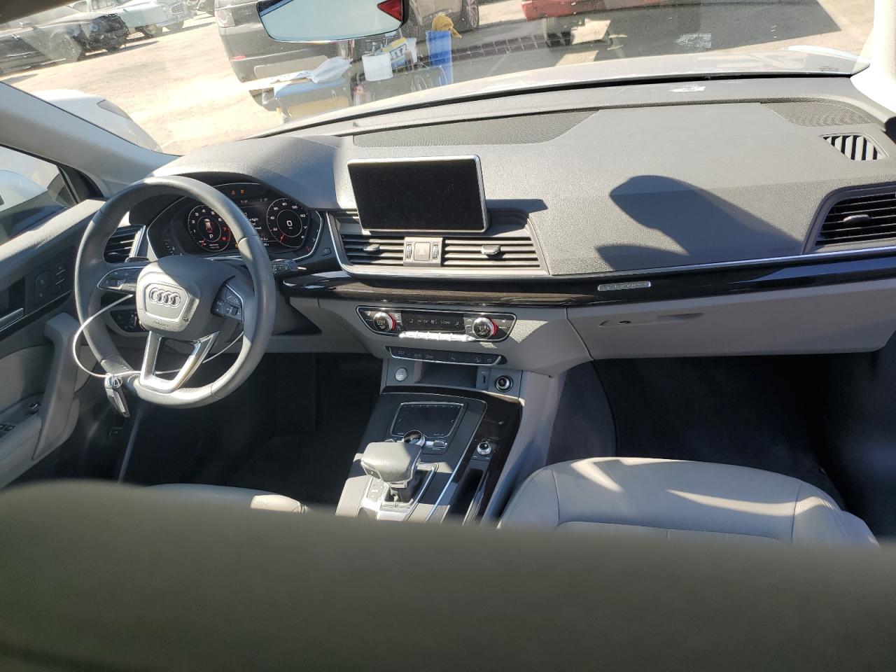 WA1BNAFYXK2084391 2019 Audi Q5 Premium Plus