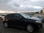 MITSUBISHI OUTLANDER photo