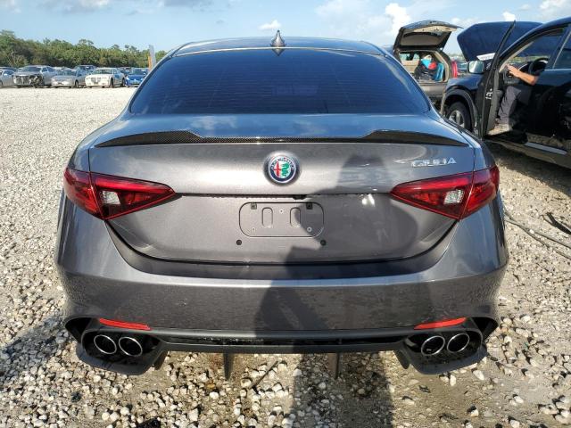 VIN ZARFAEAV2H7542241 2017 Alfa Romeo Giulia, Quadr... no.6