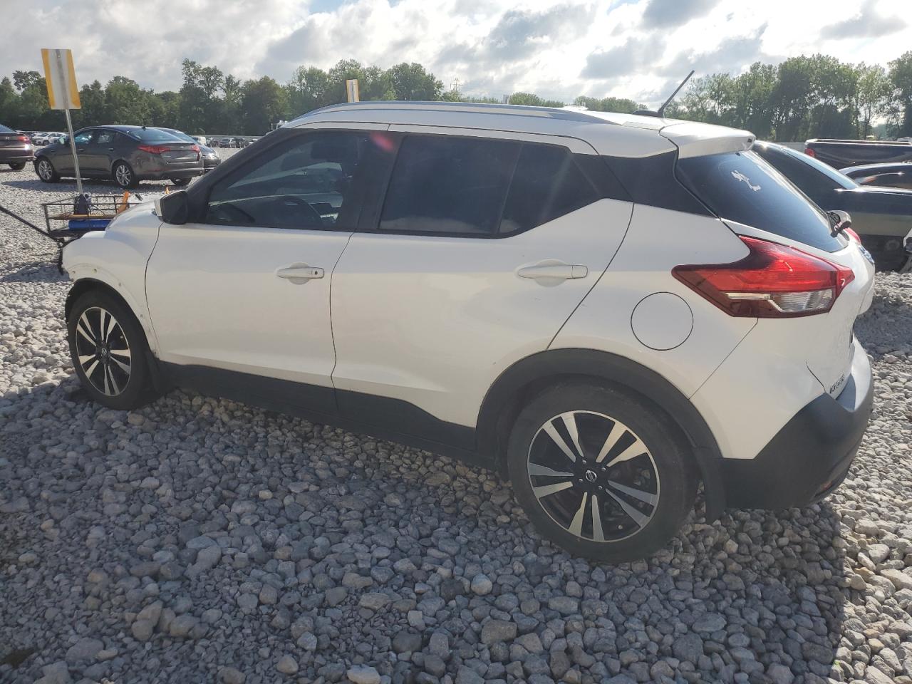 2018 Nissan Kicks S vin: 3N1CP5CU9JL514246