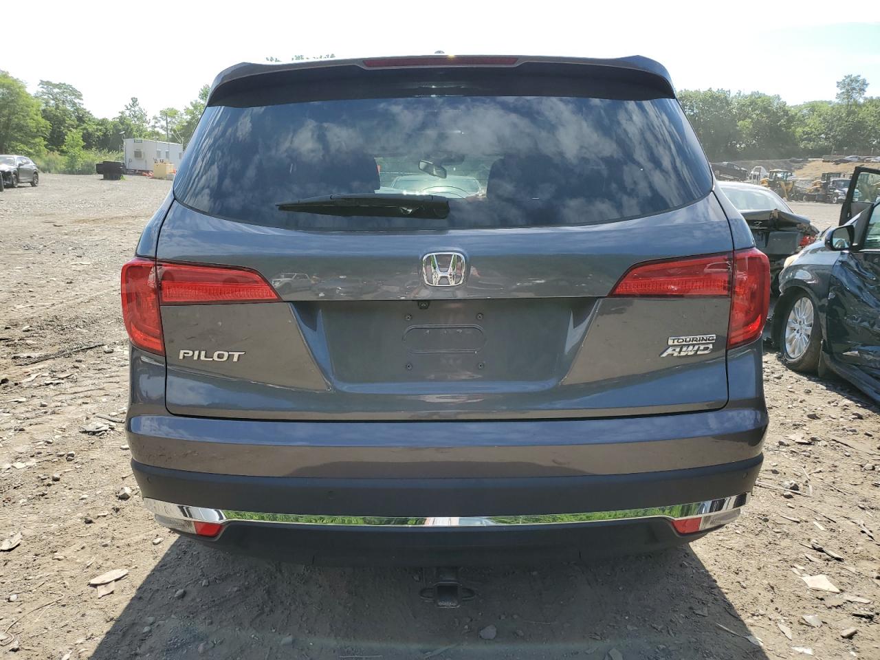 5FNYF6H90GB123722 2016 Honda Pilot Touring