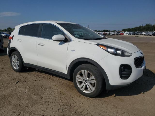 VIN KNDPMCAC2H7155472 2017 KIA Sportage, LX no.4