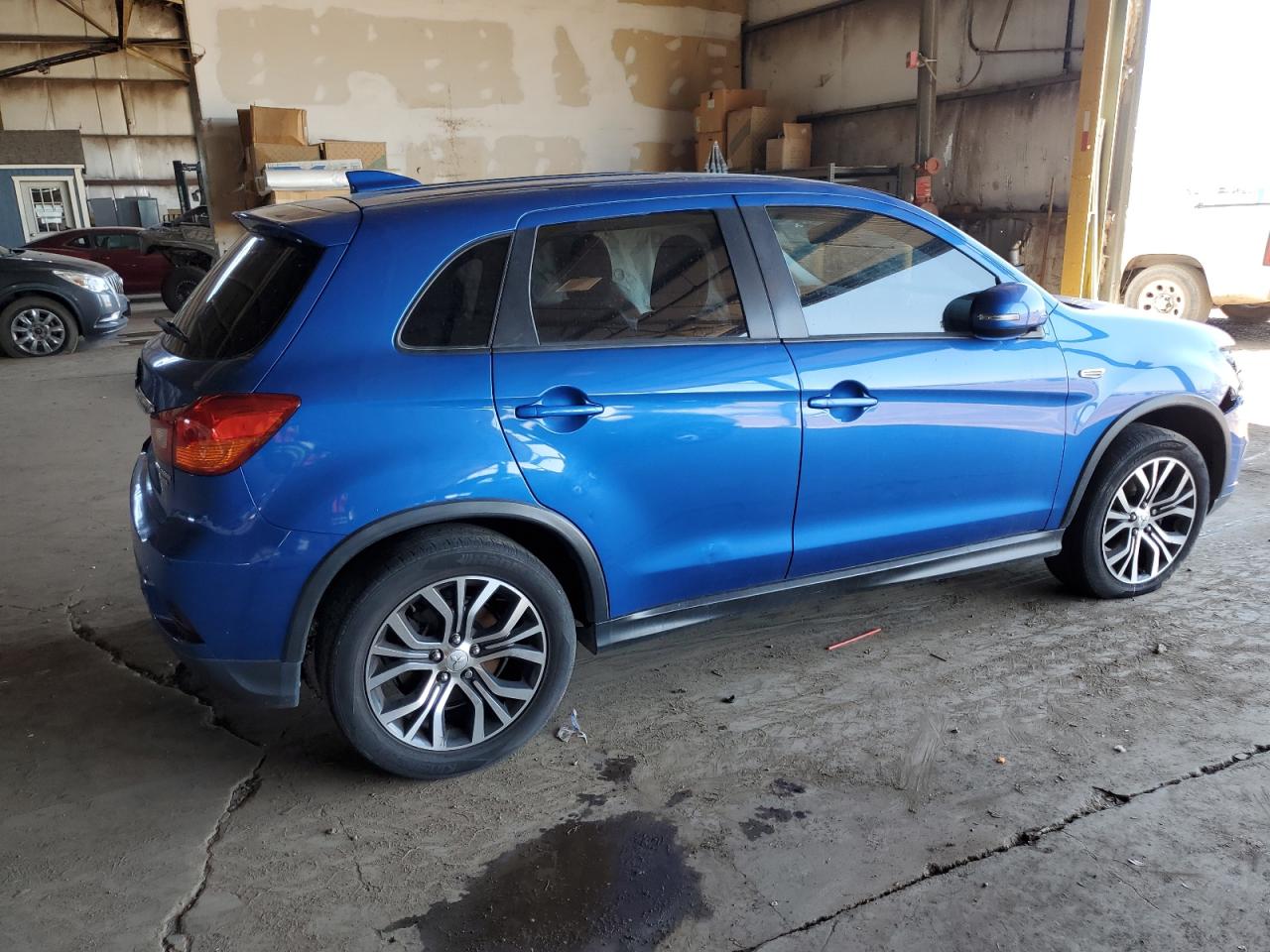 2018 Mitsubishi Outlander Sport Es vin: JA4AP3AUXJU018450