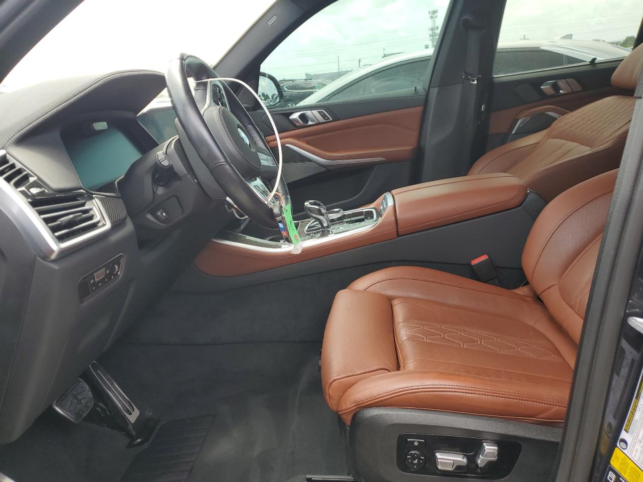 5UXJU4C02N9L54020 2022 BMW X5 M50I