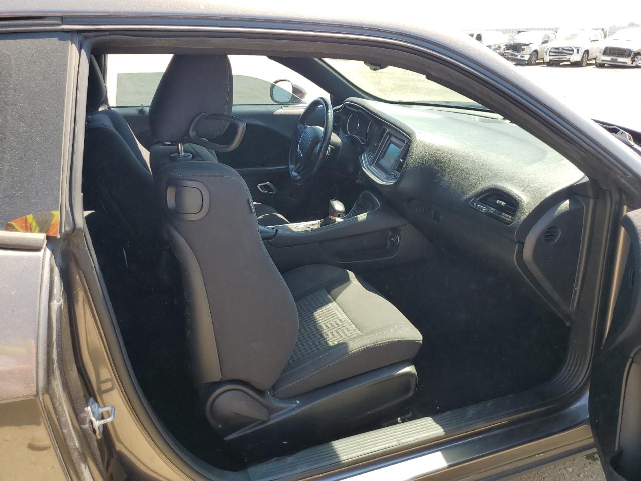 2C3CDZAG2HH501338 2017 Dodge Challenger Sxt