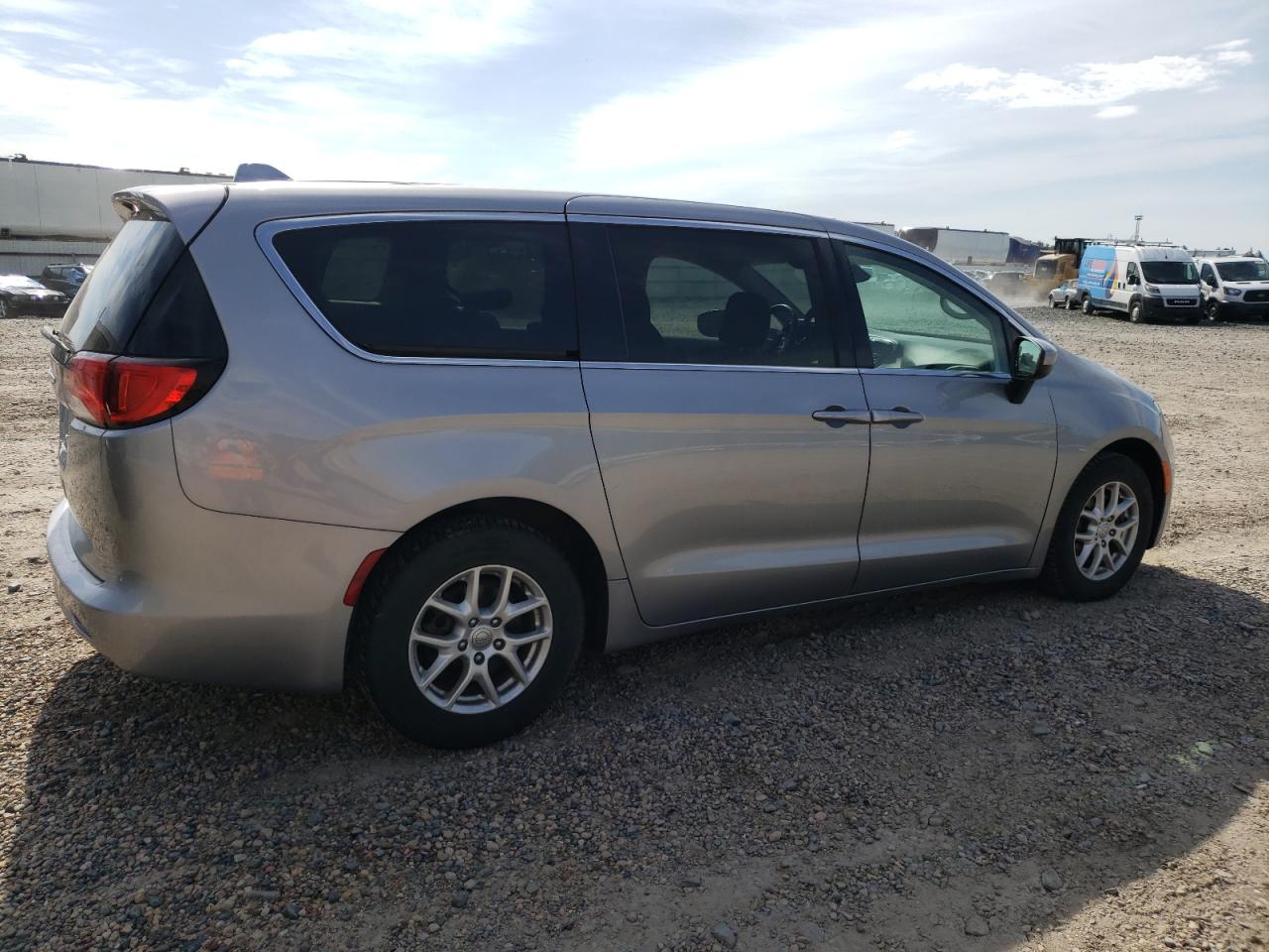 2017 Chrysler Pacifica Lx vin: 2C4RC1CG4HR500483