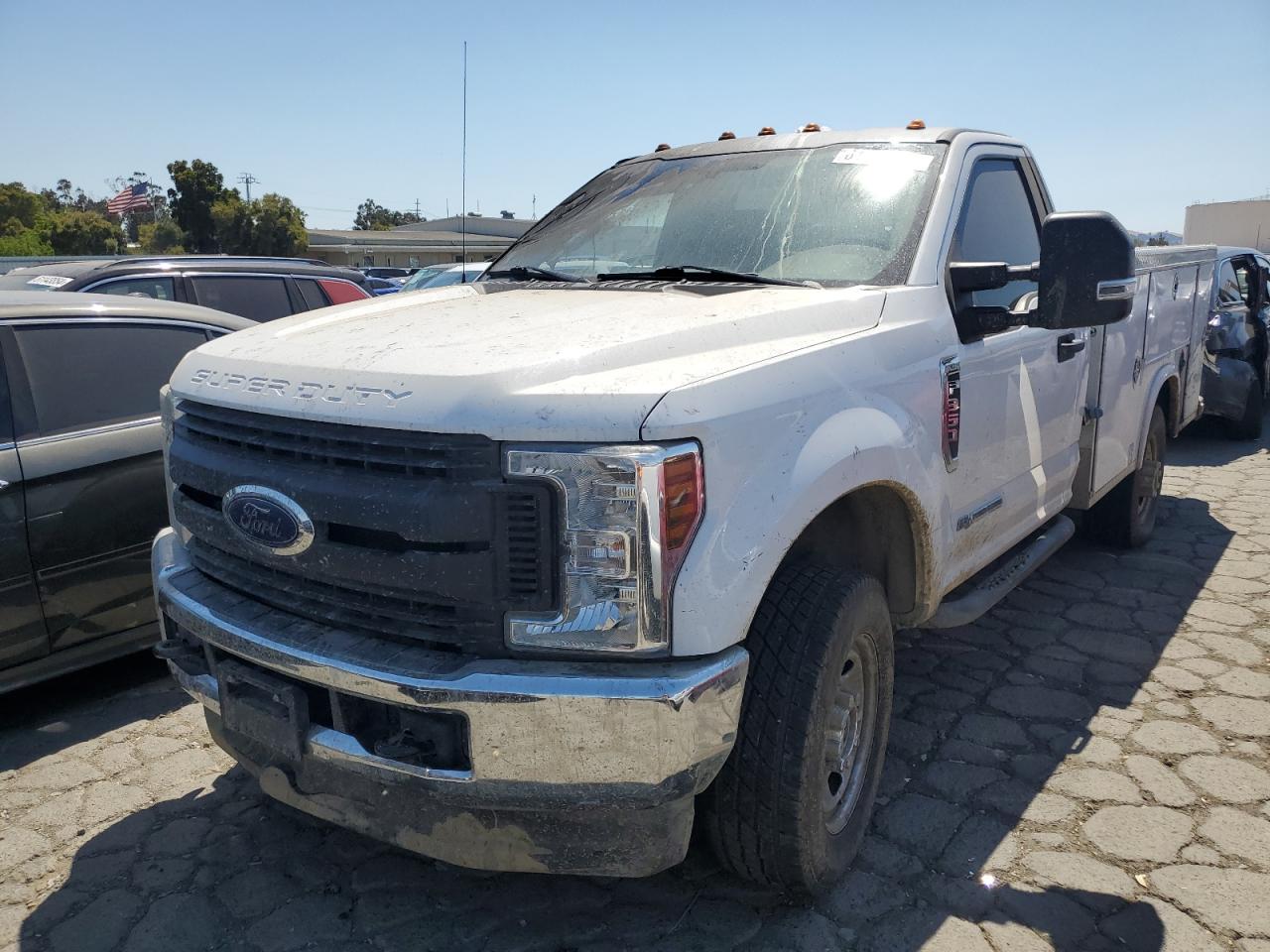  Salvage Ford F-350