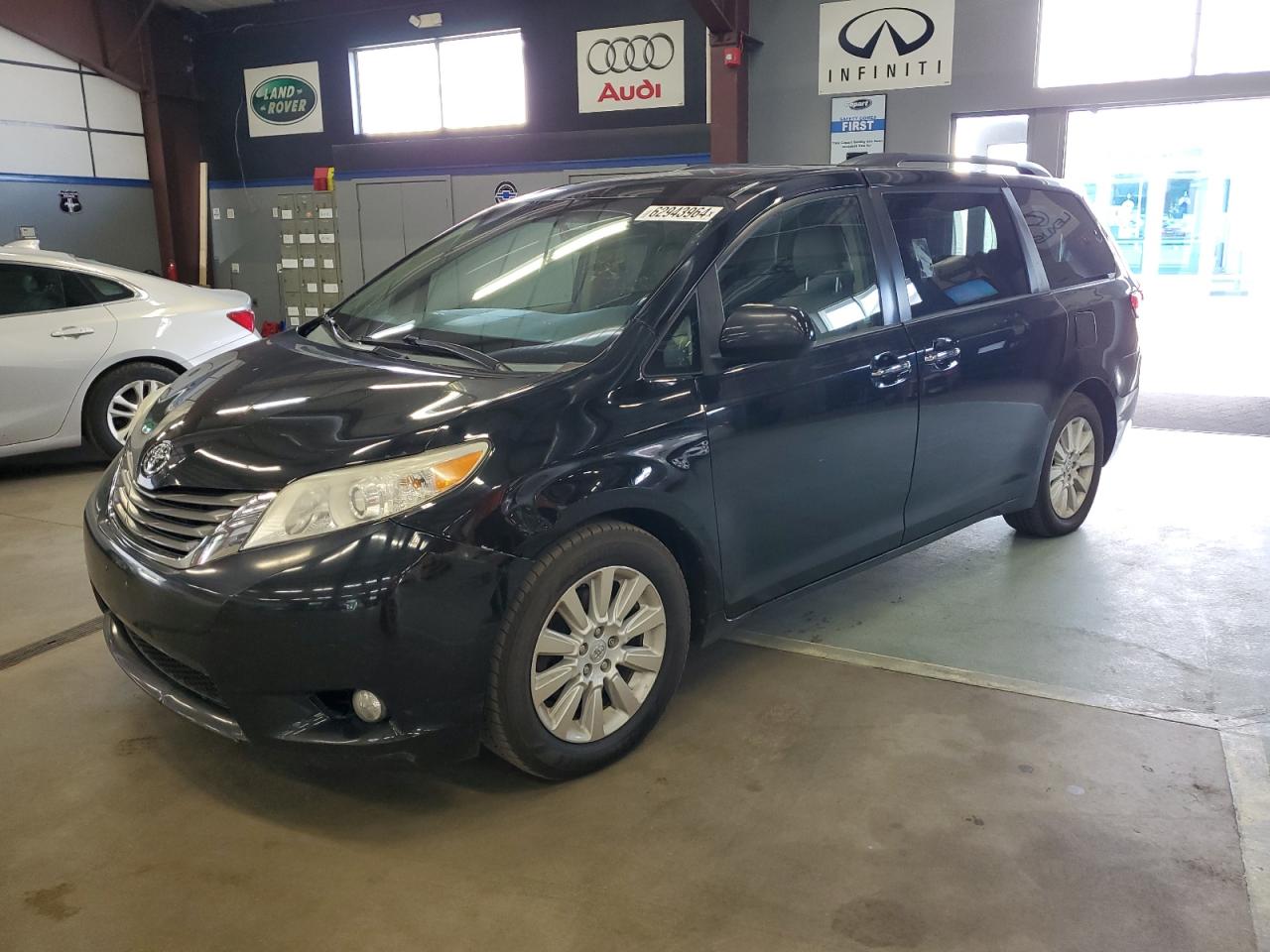 2014 Toyota Sienna Xle vin: 5TDDK3DC0ES094080