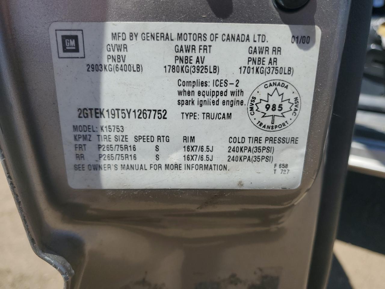 2GTEK19T5Y1267752 2000 GMC New Sierra K1500