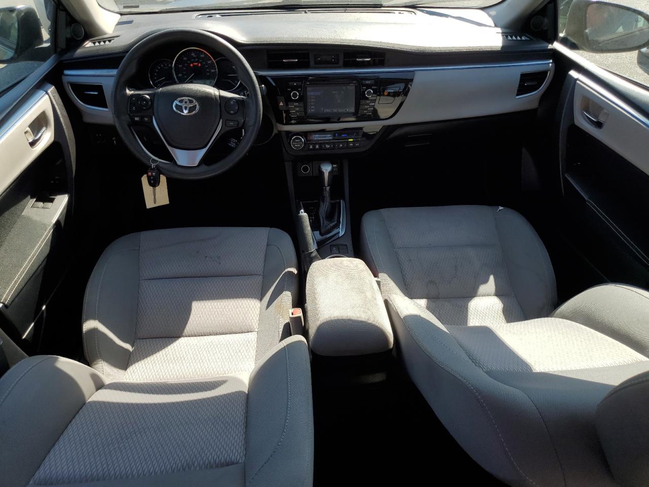 2015 Toyota Corolla L vin: 2T1BURHE8FC390801