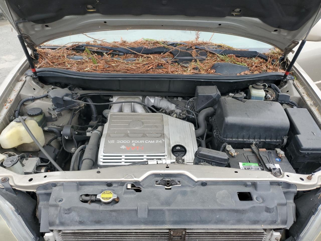 JT6GF10U9Y0053627 2000 Lexus Rx 300