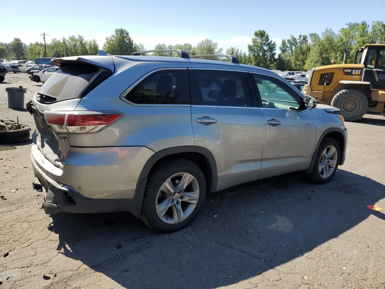 Lot #2928170775 2015 TOYOTA HIGHLANDER