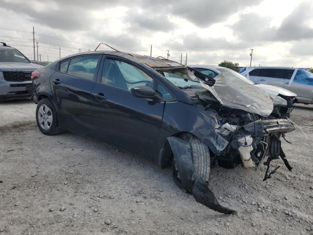 VIN 3KPFK4A78JE231440 2018 KIA Forte, LX no.4