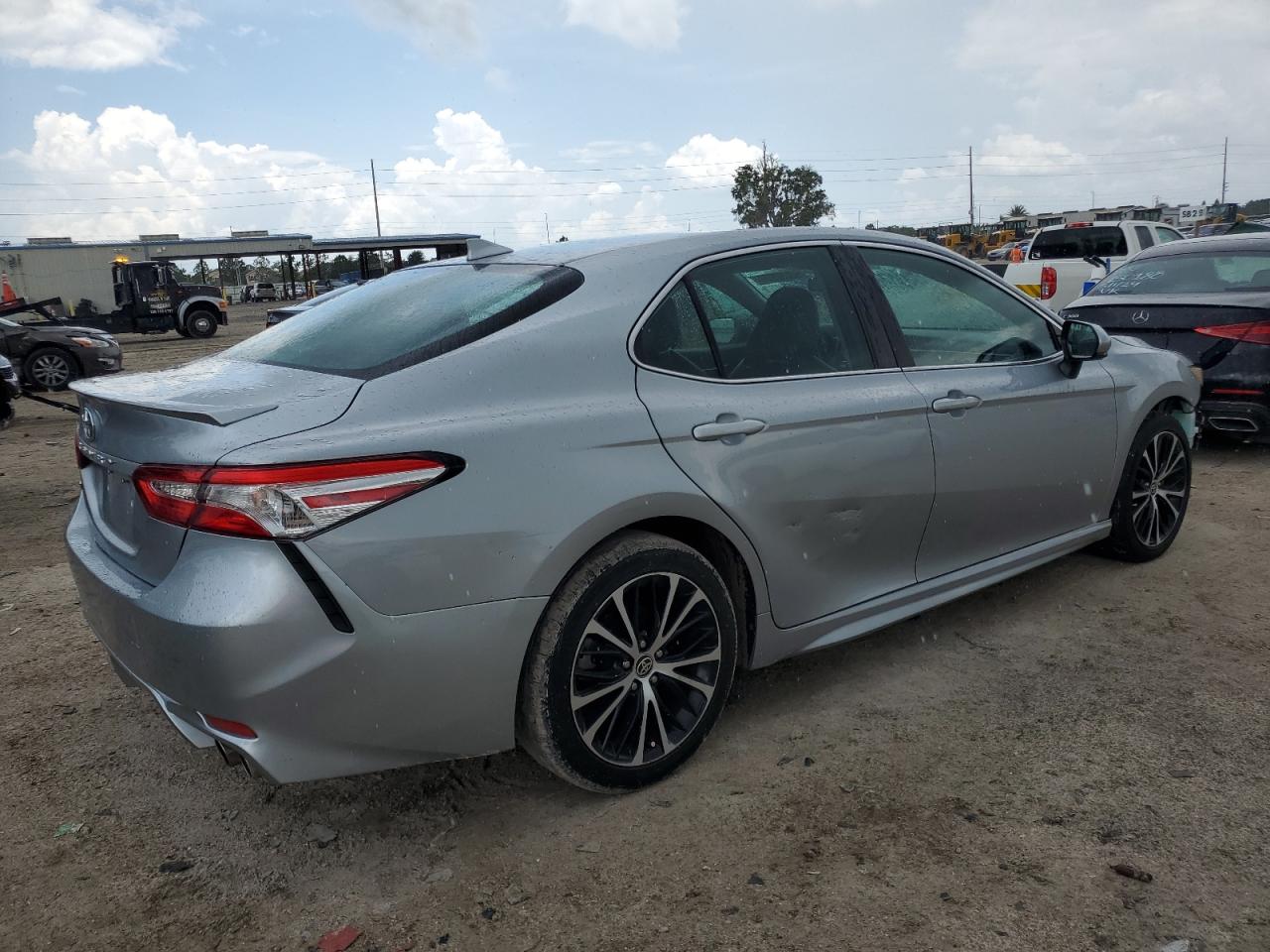 2020 Toyota Camry Se vin: 4T1G11AK8LU357419