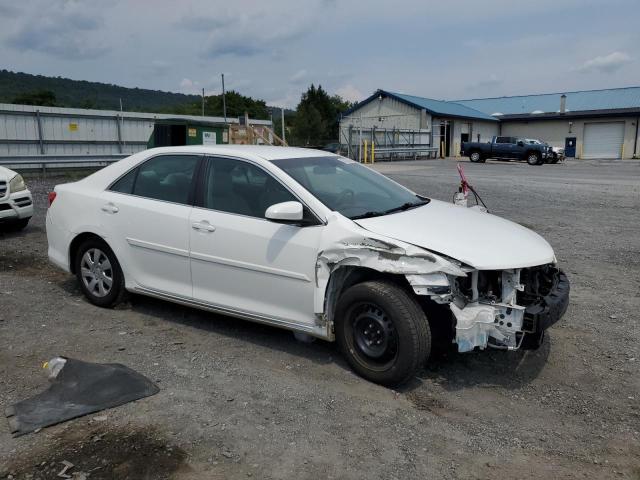 VIN 4T4BF1FK9ER433727 2014 Toyota Camry, L no.4