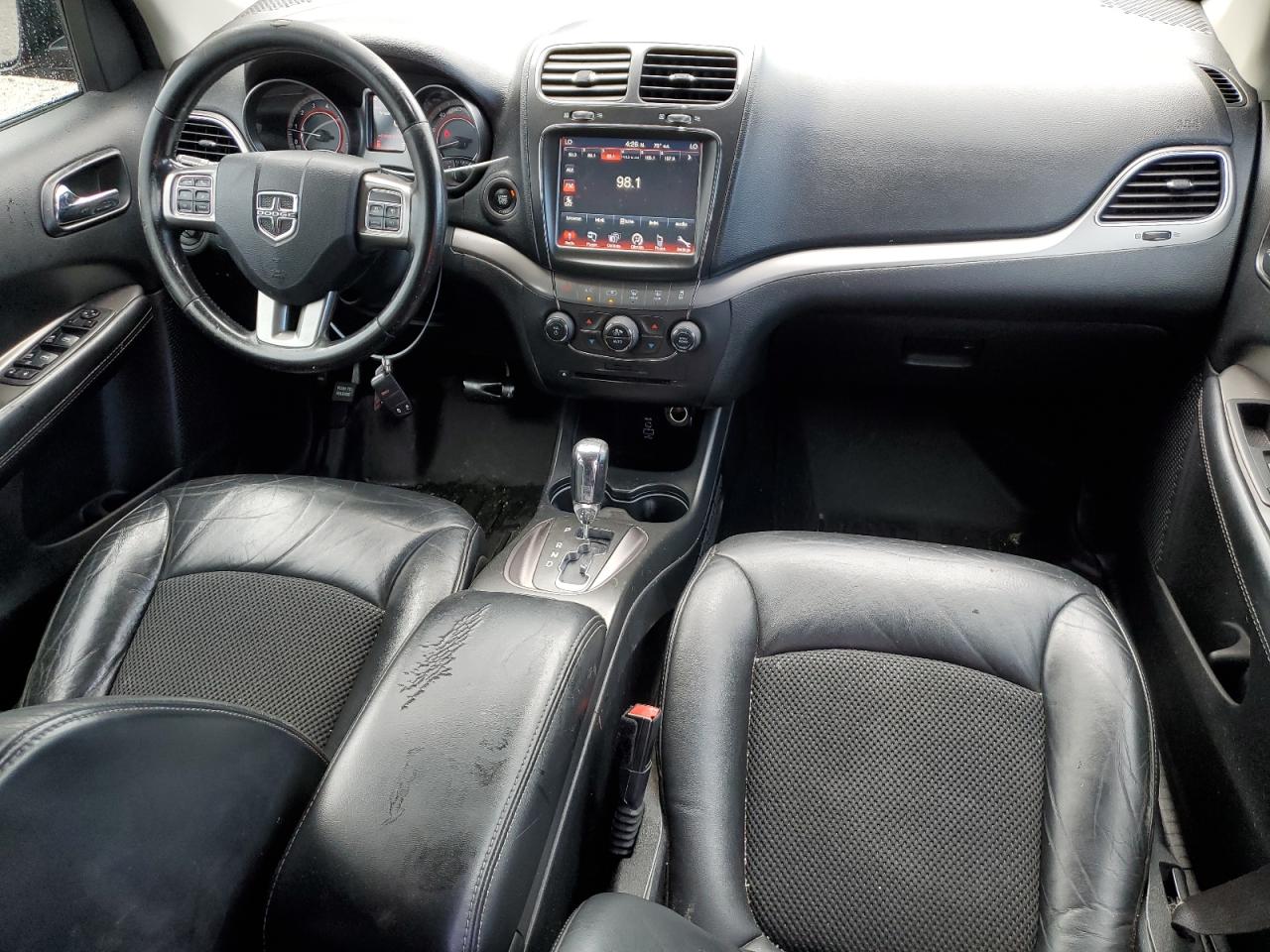 3C4PDCGB3JT275989 2018 Dodge Journey Crossroad