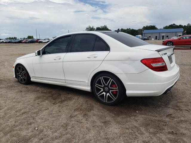 VIN WDDGF8AB5DR245850 2013 Mercedes-Benz C-Class, 3... no.2